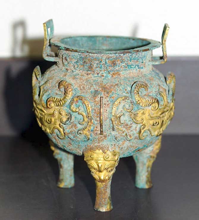 Tseng Urn