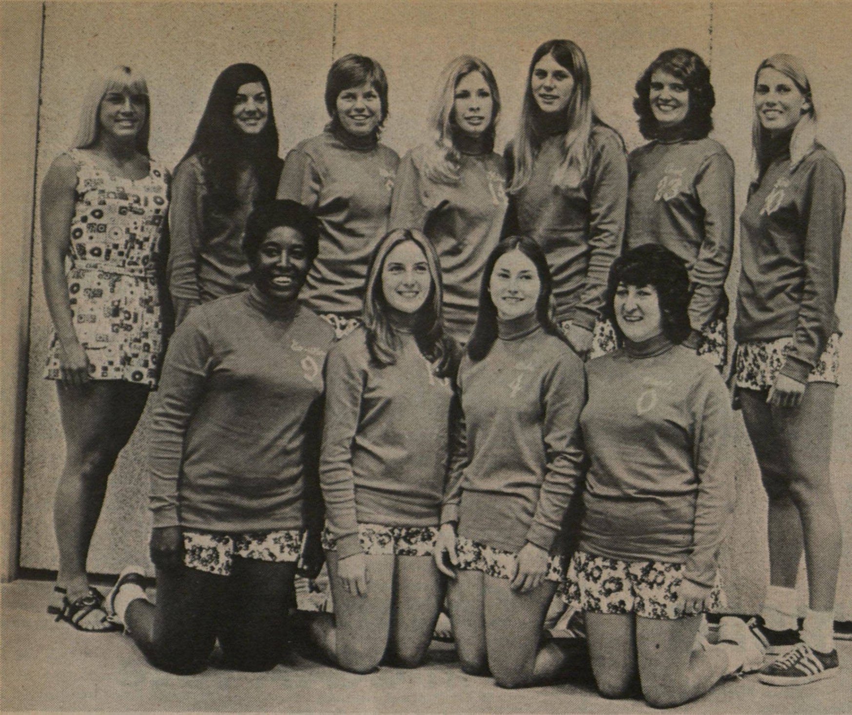 Photograph of the San Fernando Valley State College (now CSUN) women's volleyball team from the Daily Sundial