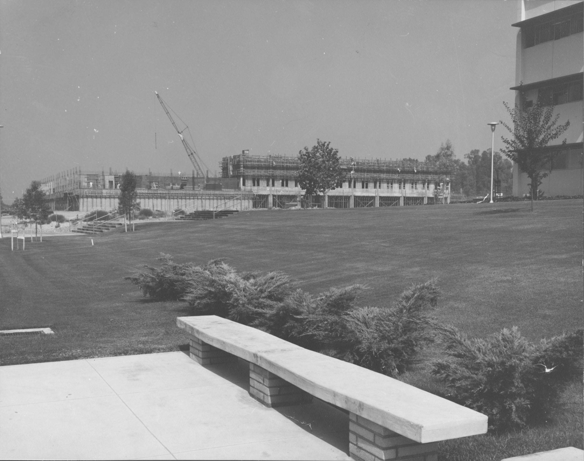 Construction work of the Sierra Complex at CSUN