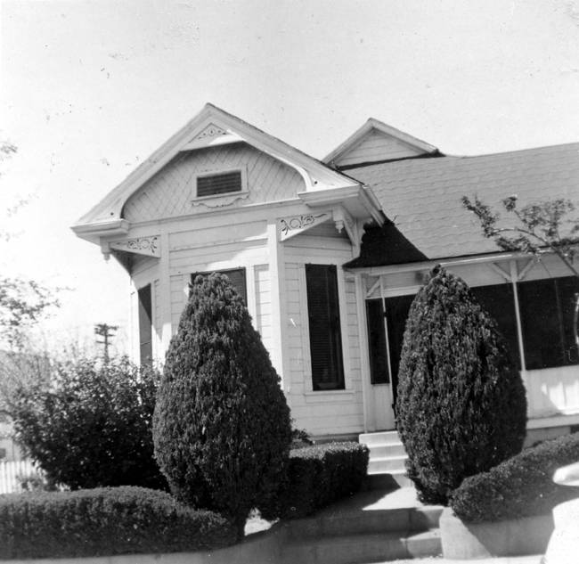 Early house in Burbank